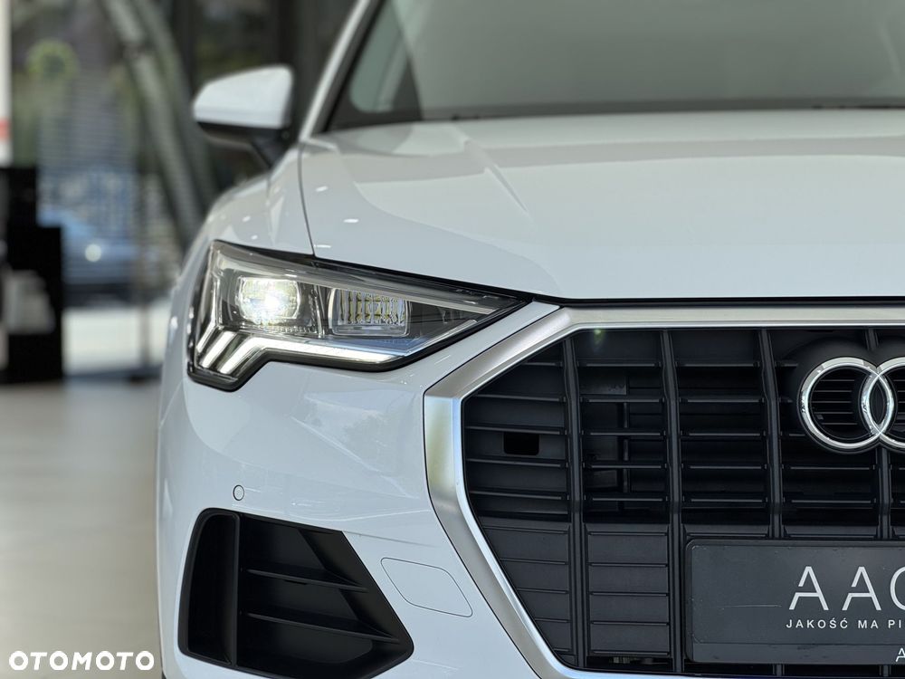 Audi Q3 35 TDI S tronic - 39