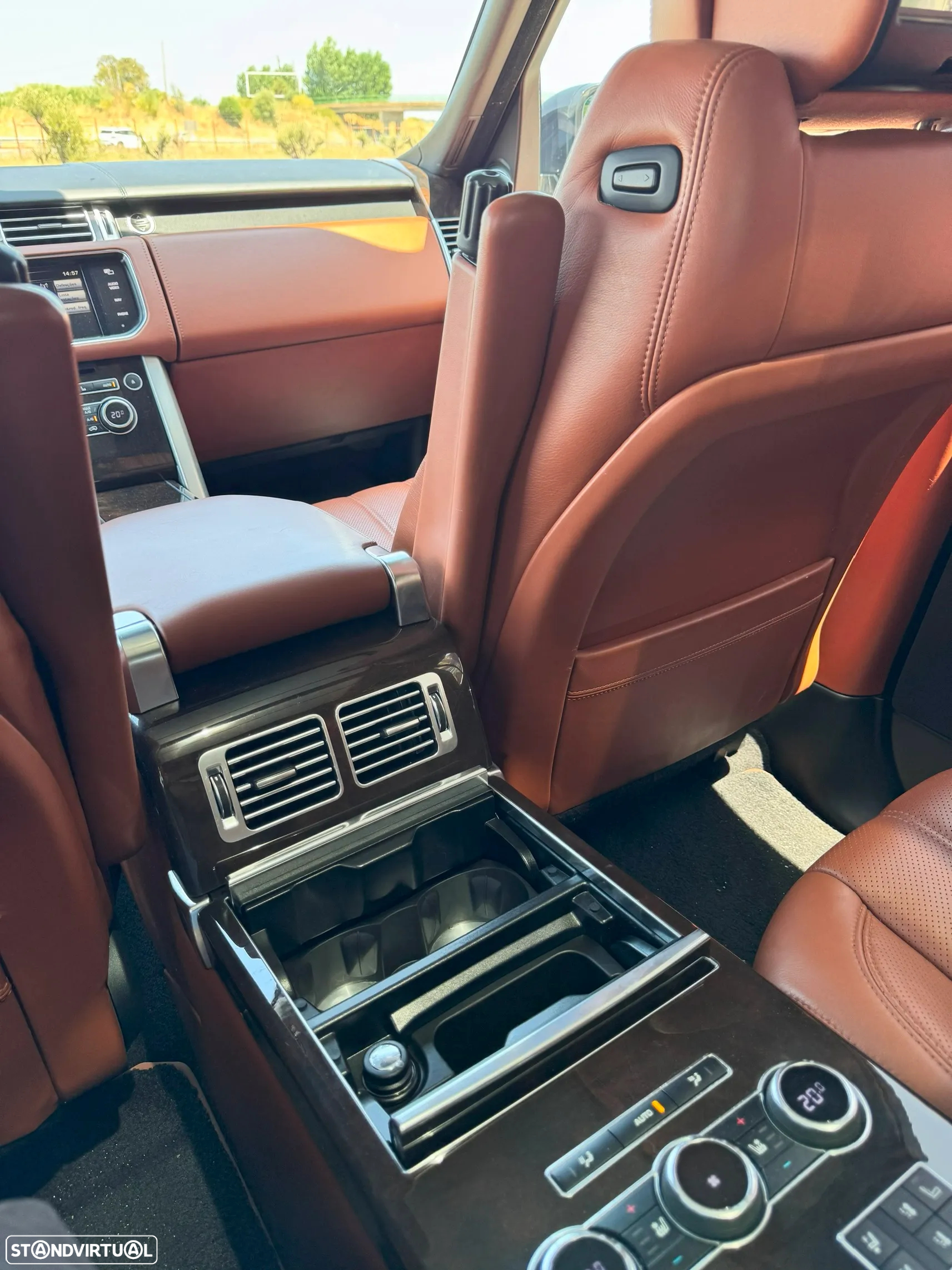 Land Rover Range Rover 4.4 SDV8 Autobiography - 21