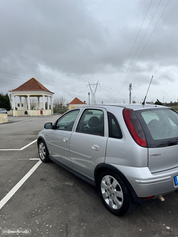 Opel Corsa 1.3 CDTi Silver - 3