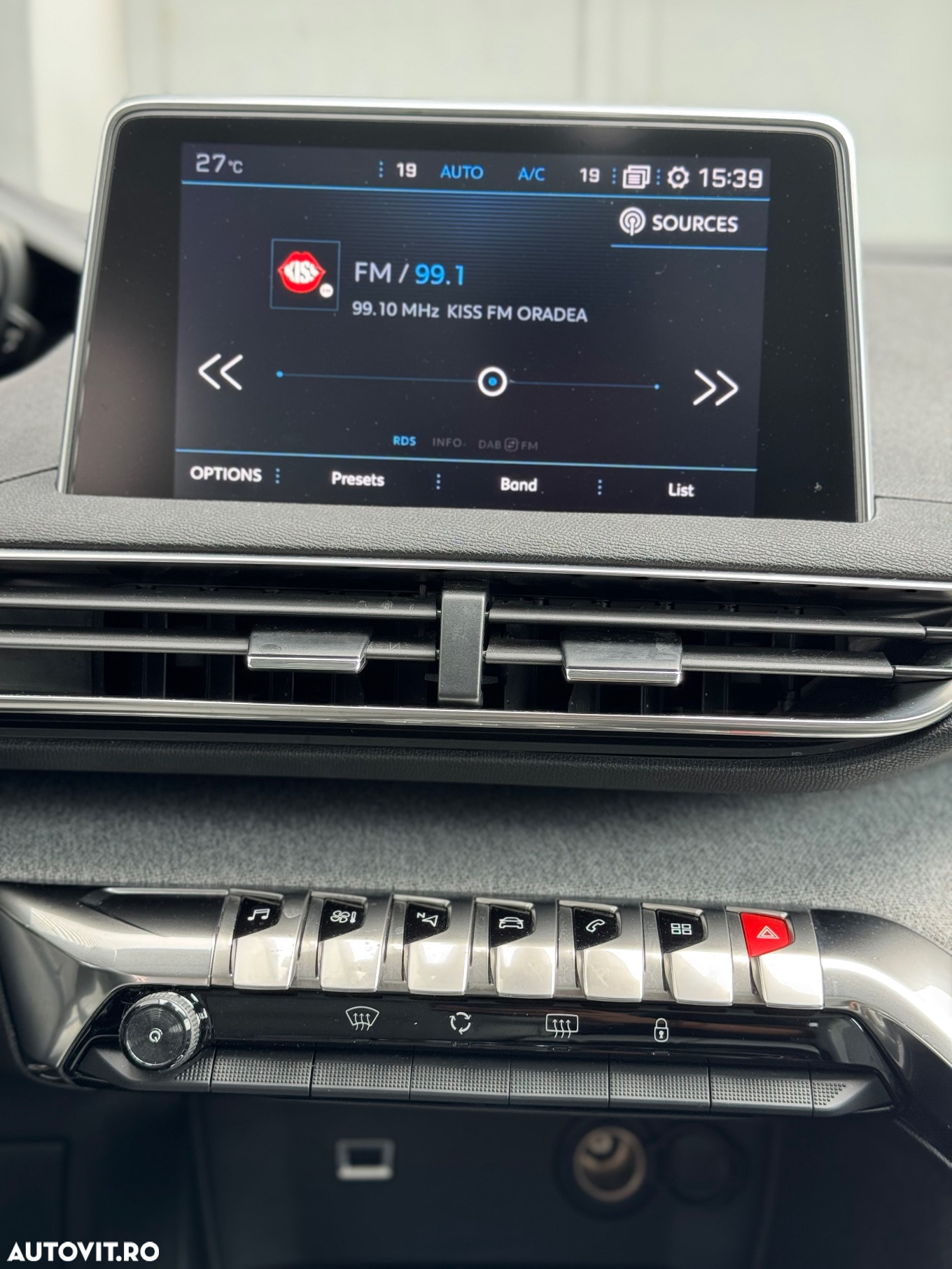 Peugeot 3008 - 37