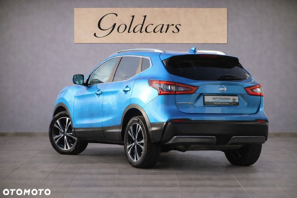 Nissan Qashqai 1.3 DIG-T N-Connecta - 4