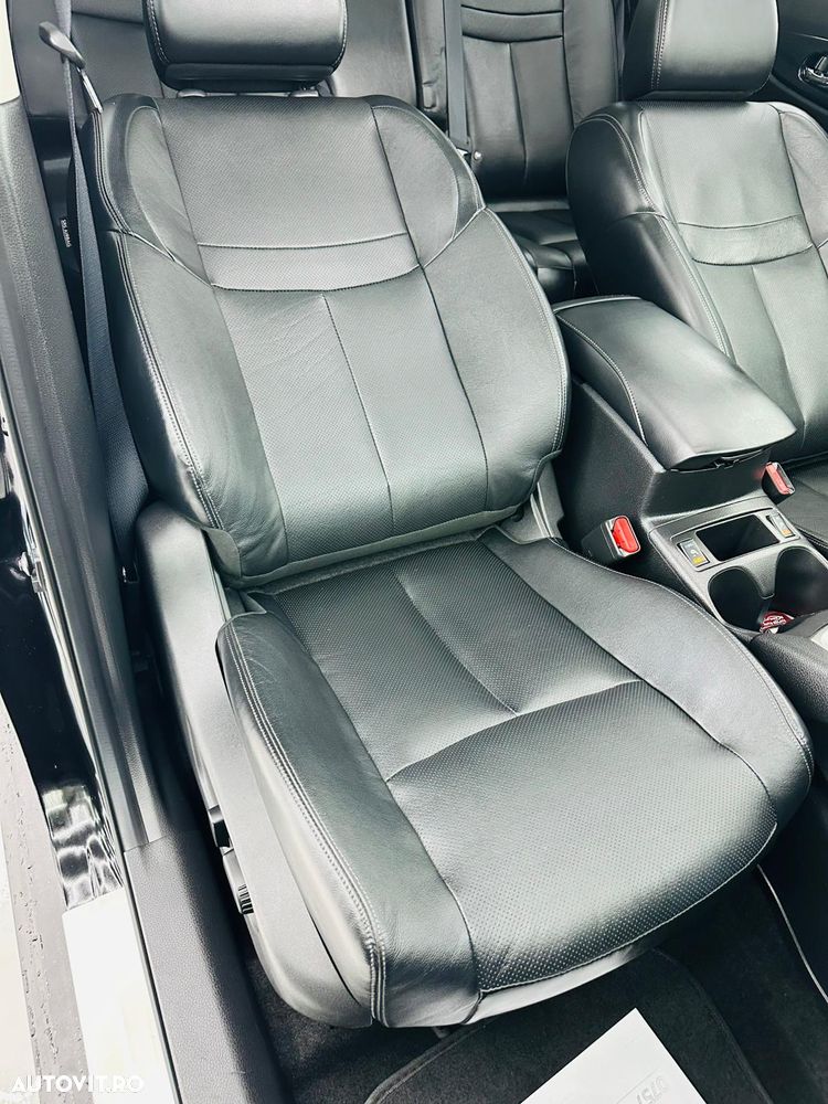 Nissan X-Trail 1.6 dCi Tekna - 25