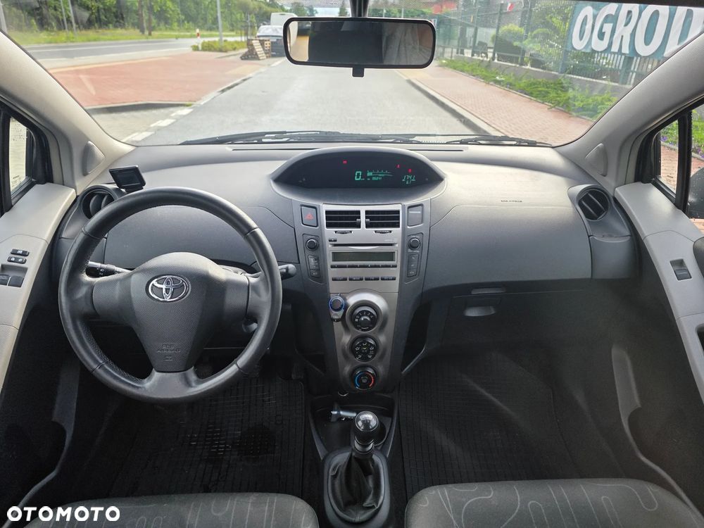 Toyota Yaris 1.4 D-4D Luna A/C - 9