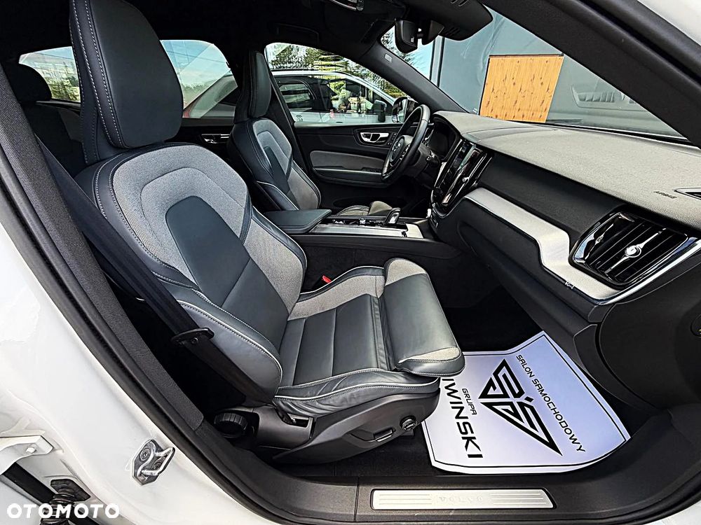 Volvo XC 60 B4 D AWD Geartronic RDesign - 19