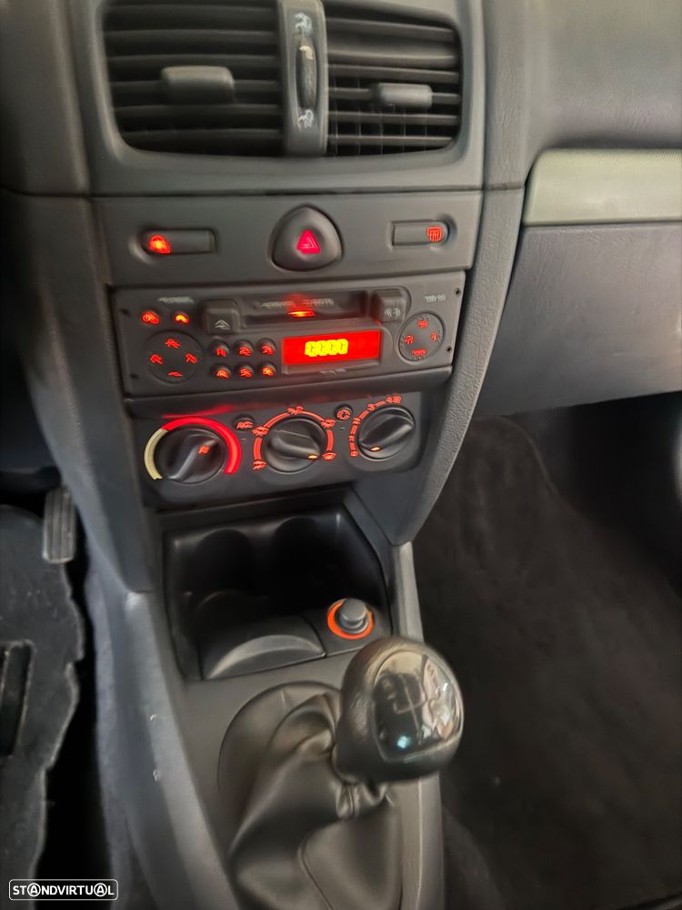 Renault Clio 1.5 dCi Confort Privilège - 12