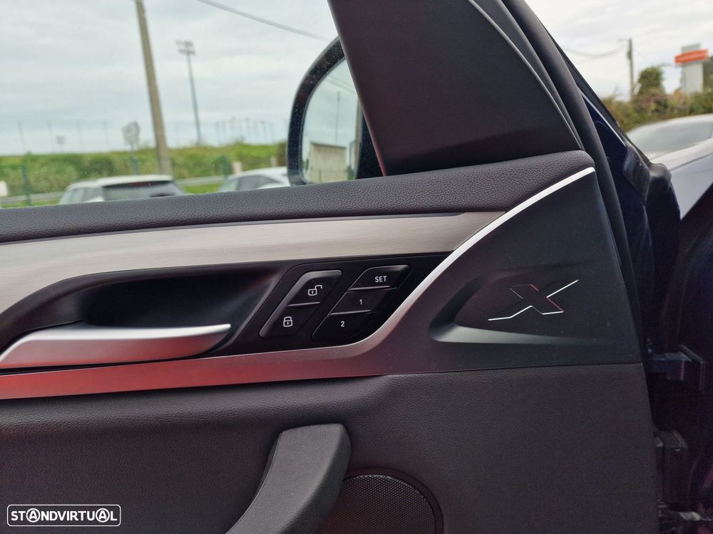 BMW iX3 Inspiring - 11