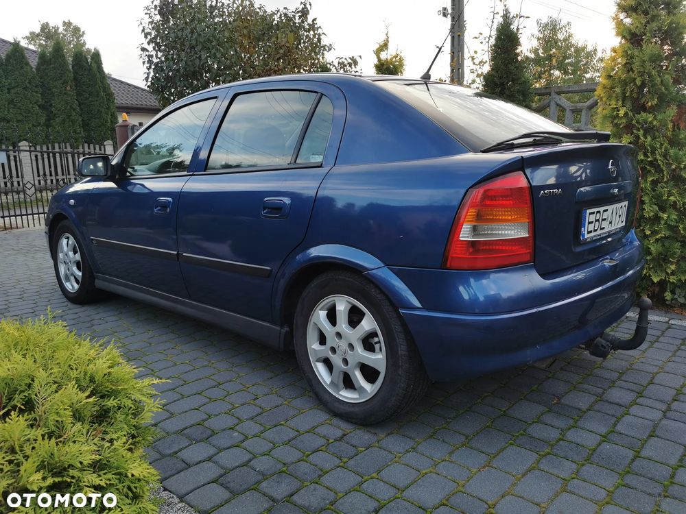 Opel Astra 1.6 GL / Start - 4