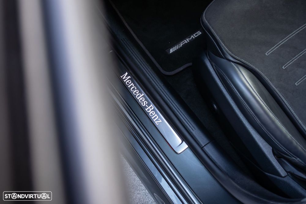 Mercedes-Benz C 300 d AMG Line - 28