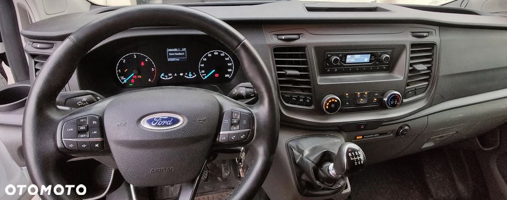 Ford TRANSIT CUSTOM - 8