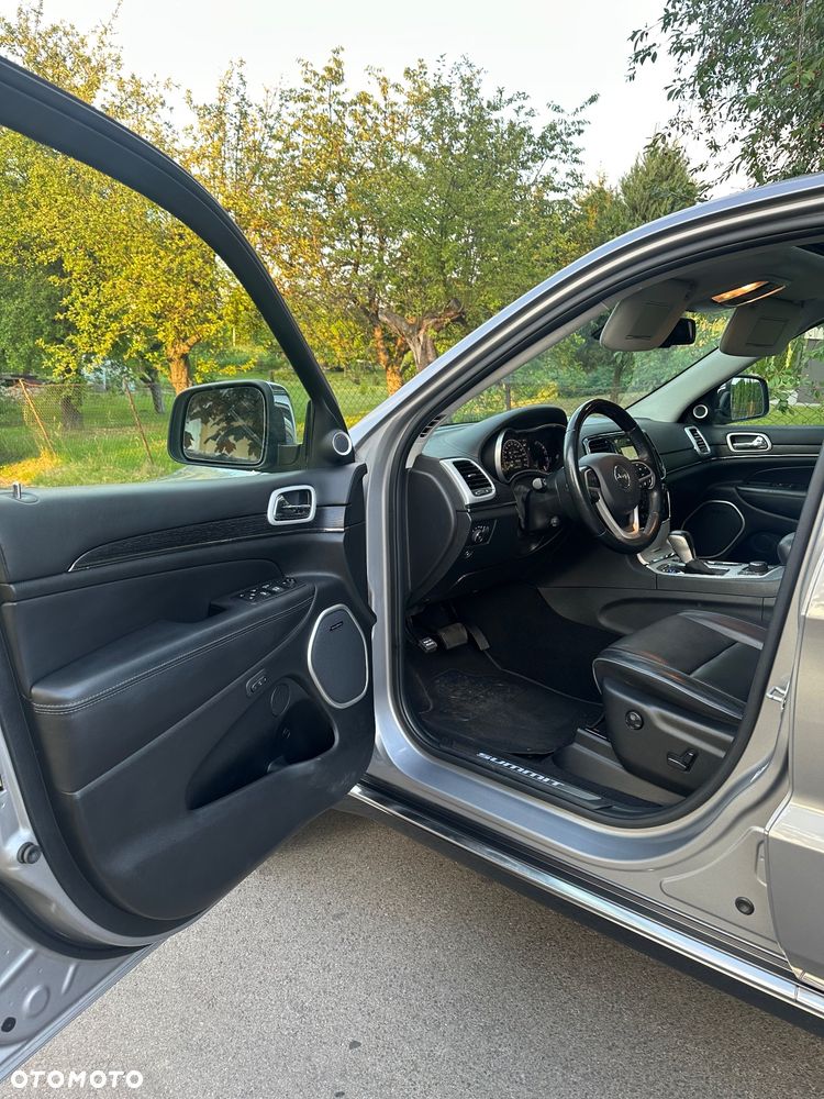Jeep Grand Cherokee 5.7 V8 HEMI Summit - 17
