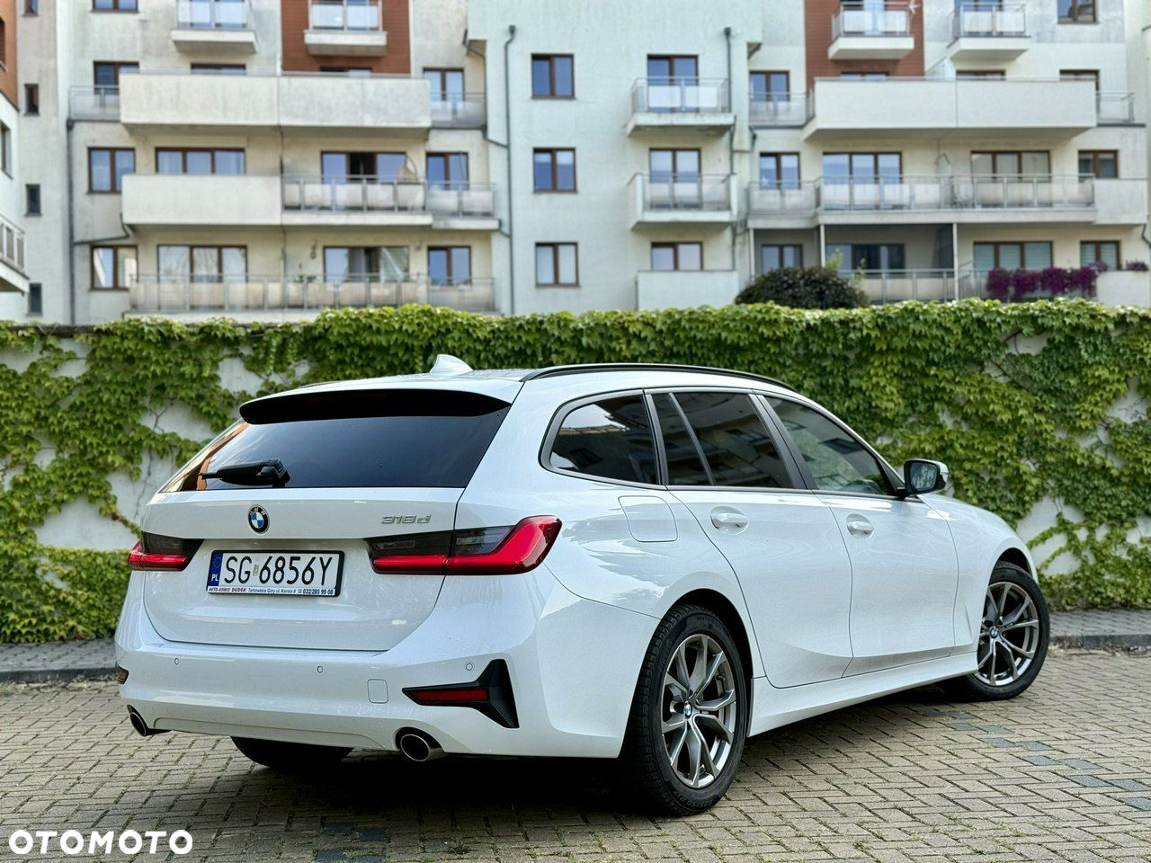 BMW Seria 3 318d Sport Line - 14