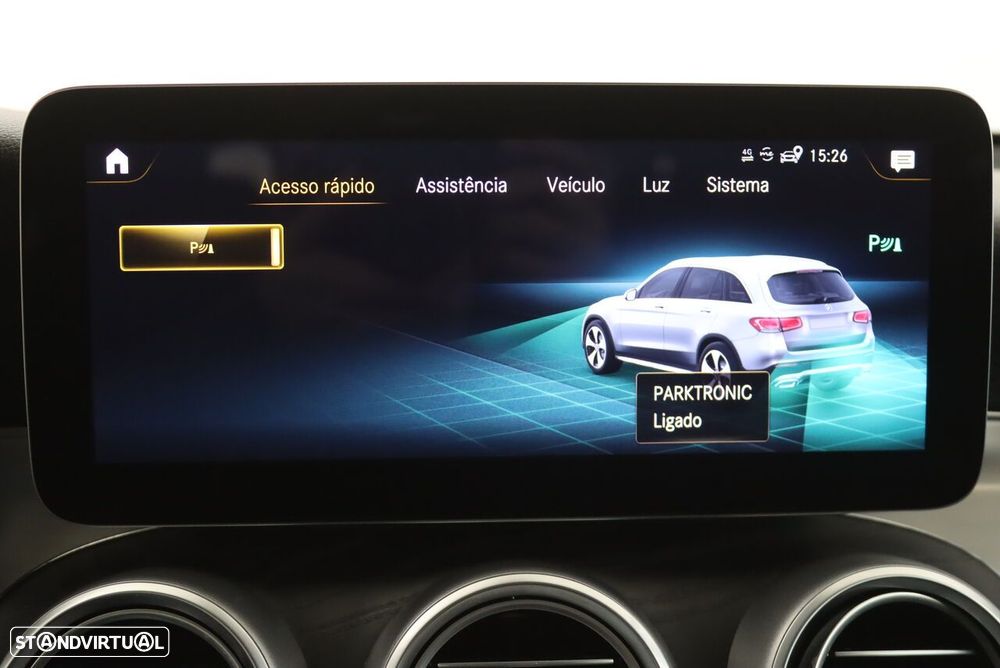 Mercedes-Benz GLC 300 - 30