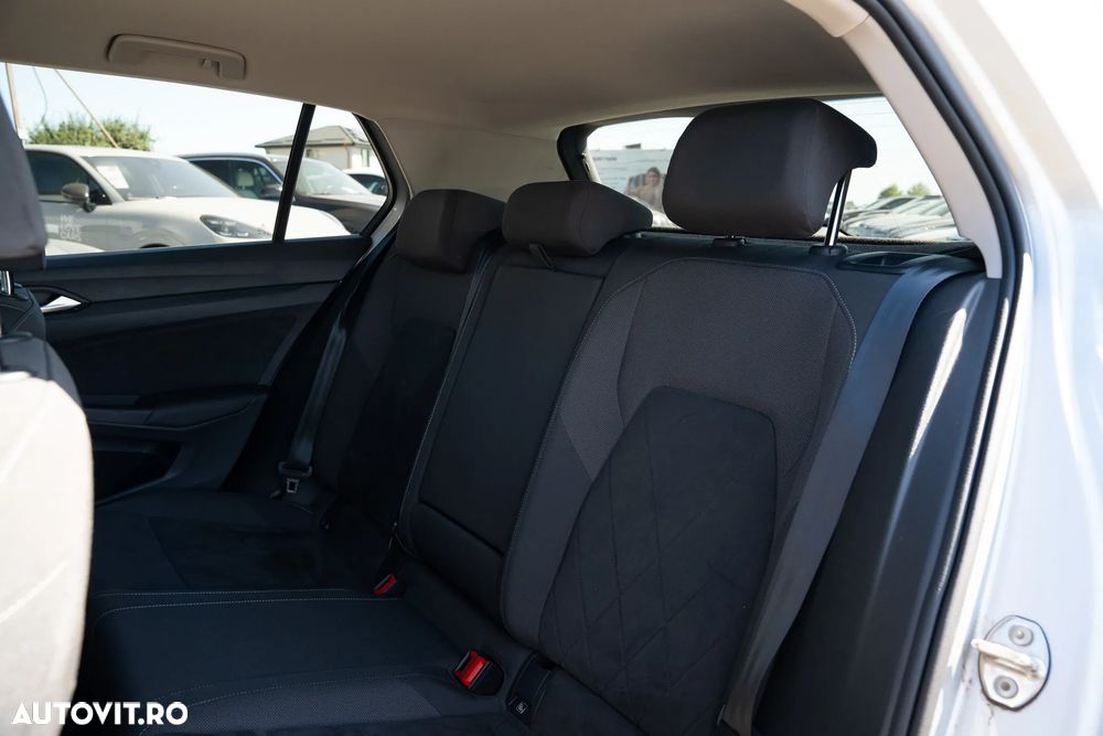 Volkswagen Golf 1.0 eTSI MHEV 110CP DSG Life - 27