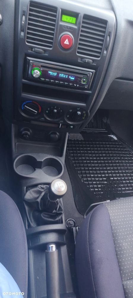 Hyundai Getz 1.1 More / Comfort - 9