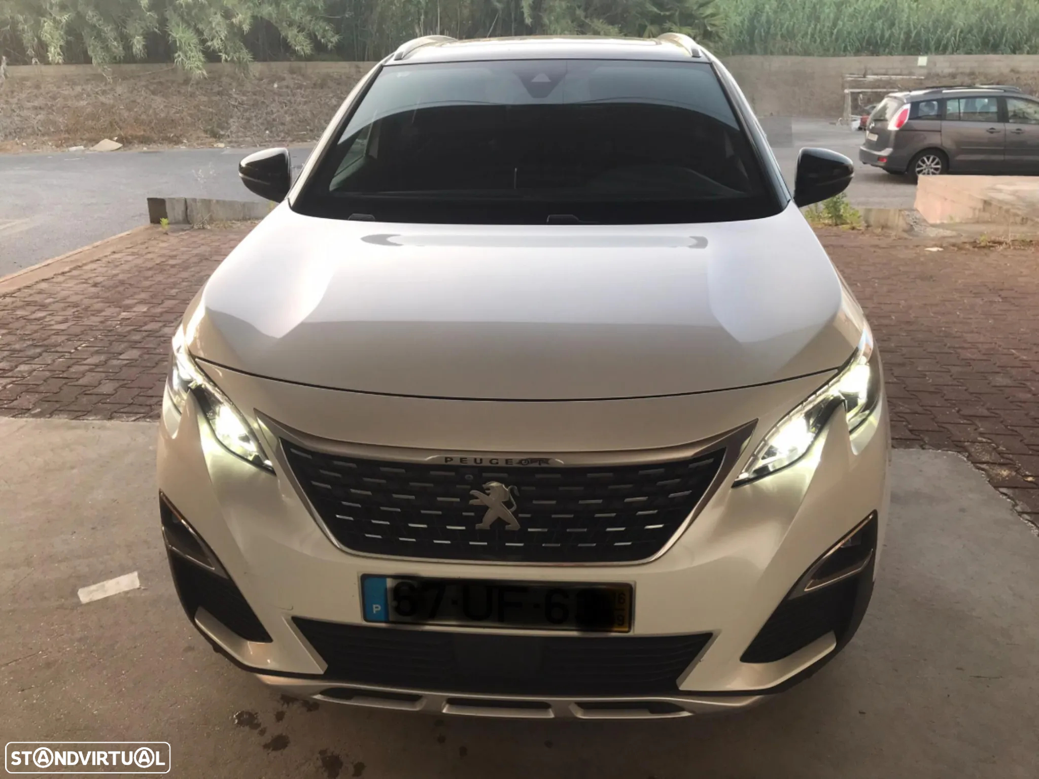 Peugeot 3008 PureTech 130 Stop & Start GPF Allure - 2