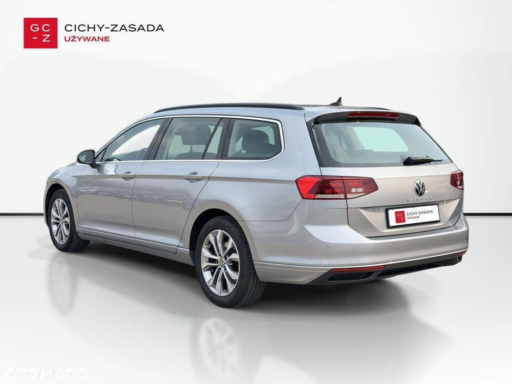 Volkswagen Passat 2.0 TDI EVO Business DSG - 4