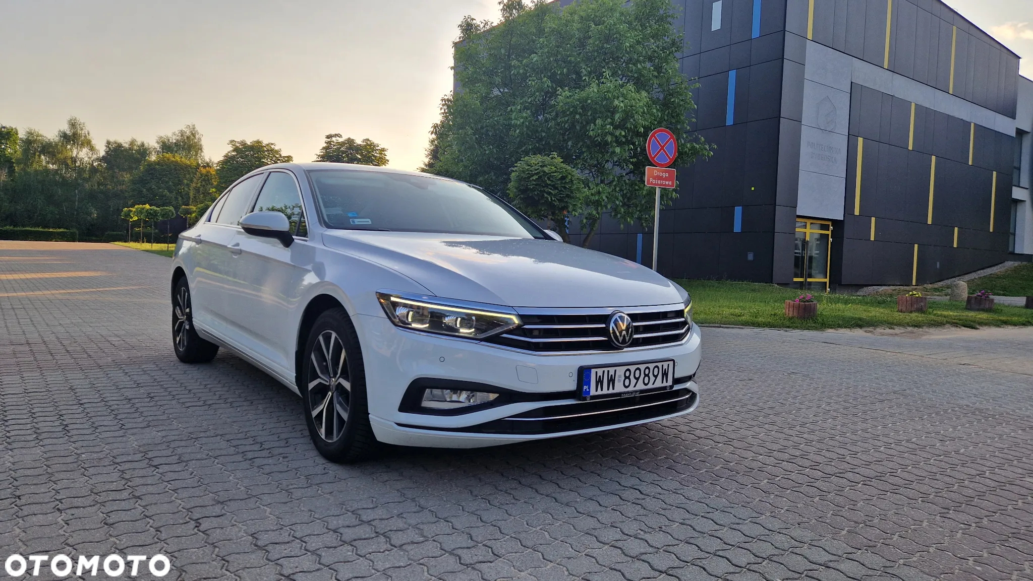 Volkswagen Passat 2.0 TDI EVO Elegance DSG - 9