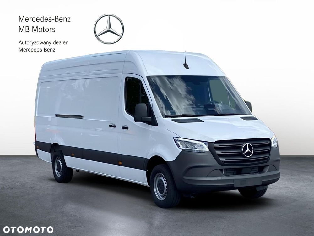 Mercedes-Benz Sprinter - 2