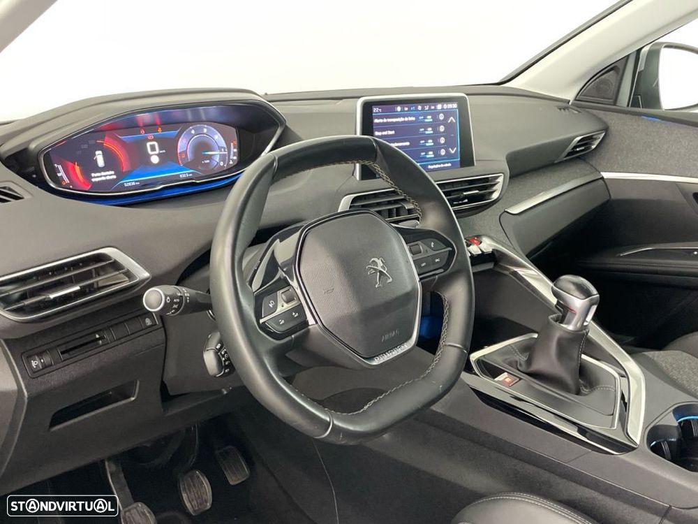 Peugeot 5008 1.5 BlueHDi Allure - 15