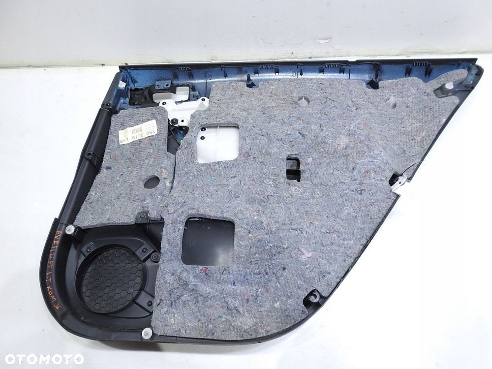 TAPICERKA DRZWI LEWY TYŁ TOYOTA AVENSIS T25 KOMBI - 7