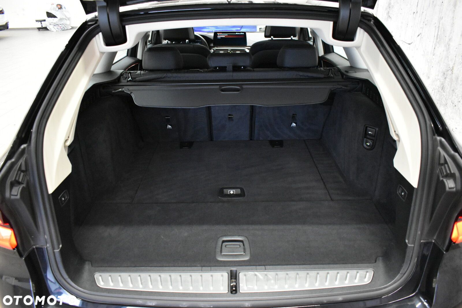BMW Seria 5 - 23