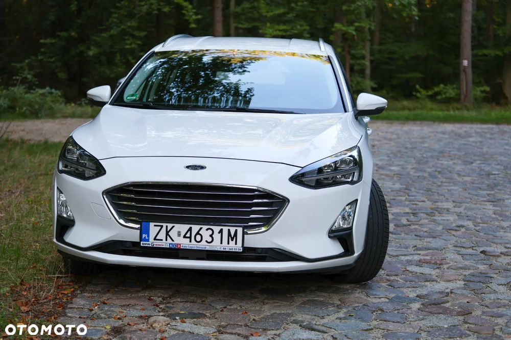Ford Focus 1.0 EcoBoost Titanium X - 13