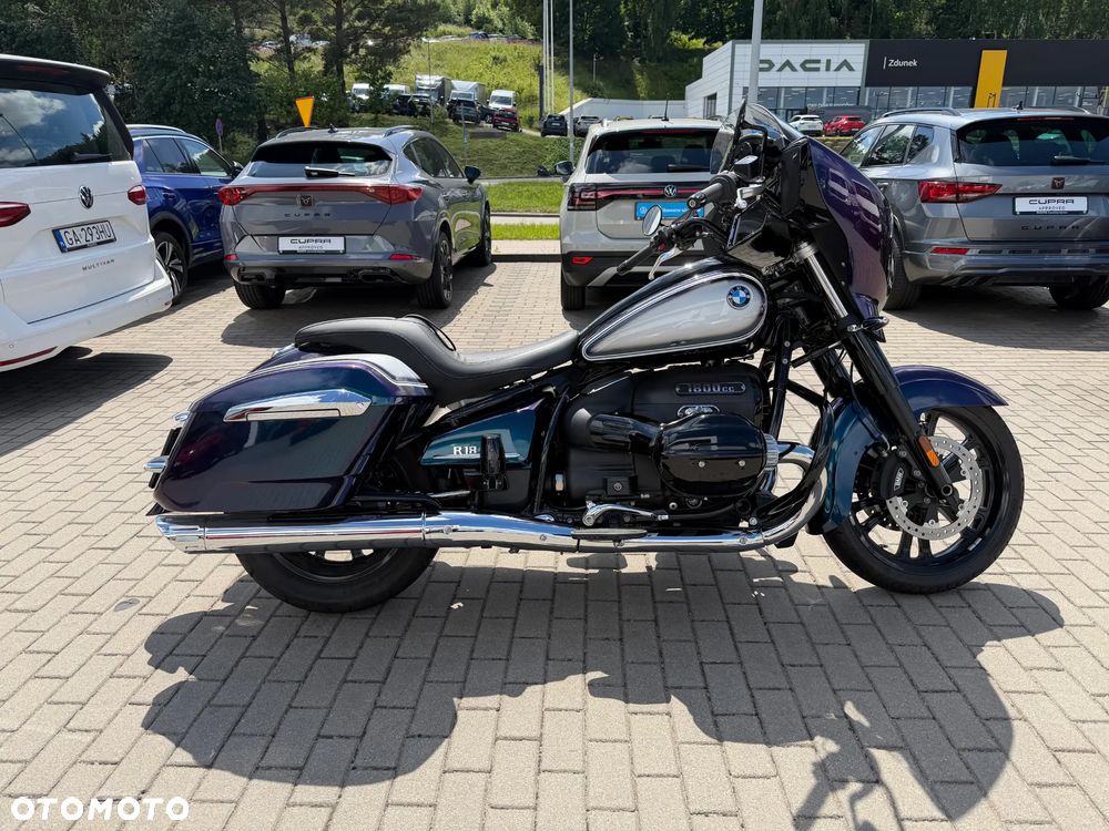 BMW R - 1