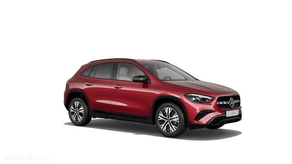 Mercedes-Benz GLA 200 Progressive - 4