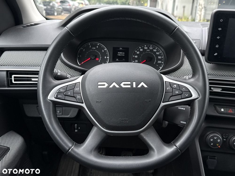 Dacia Sandero - 12