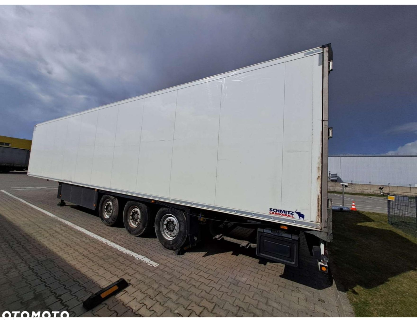Schmitz Cargobull SKO FP 60 ThermoKing SLXi 300 - 3