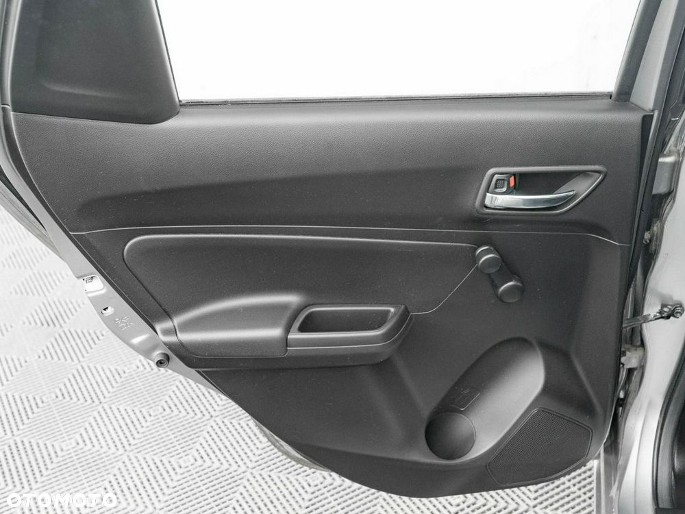 Suzuki Swift - 18