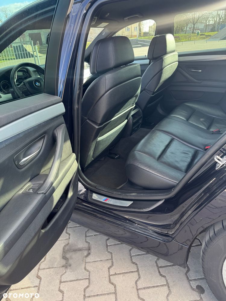 BMW Seria 5 535d - 23