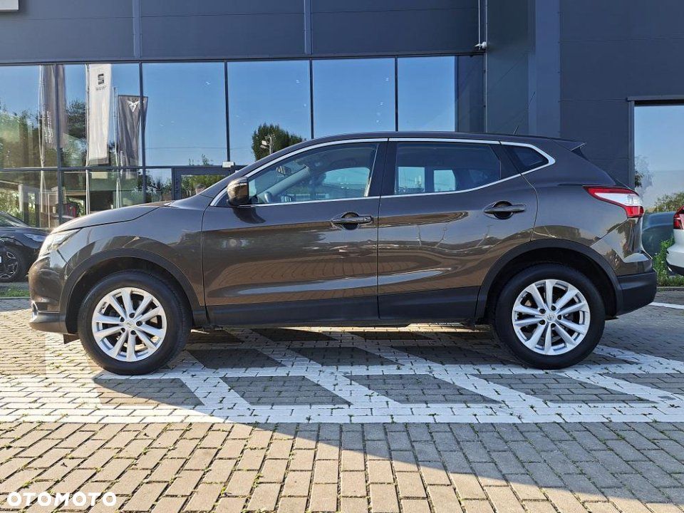 Nissan Qashqai - 2