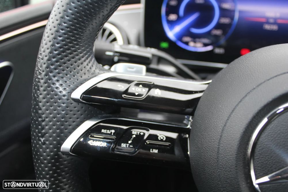 Mercedes-Benz EQE 300 AMG Line - 16