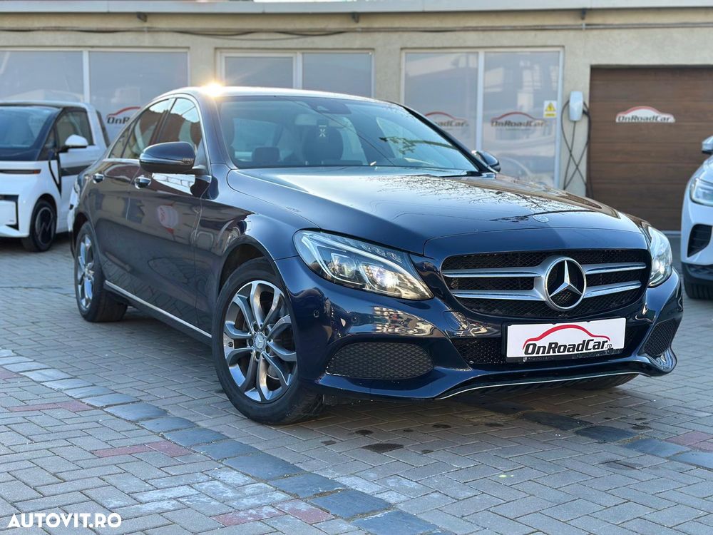 Mercedes-Benz C 220 CDI DPF Automatik BlueEFFICIENCY Avantgarde - 2