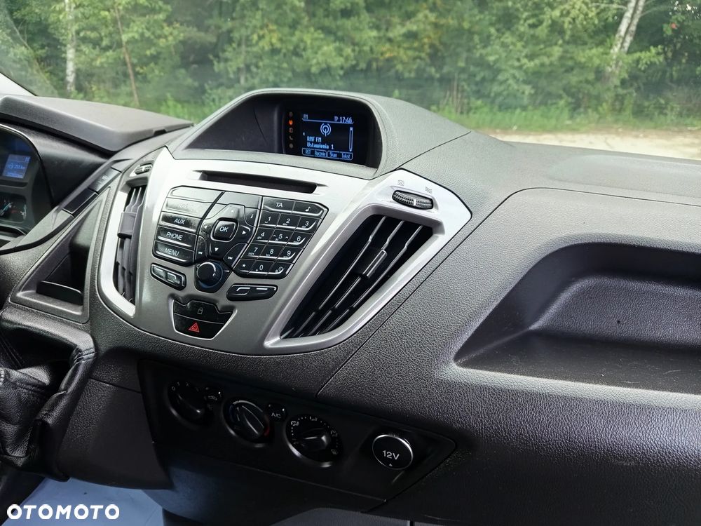 Ford Transit Custom - 11