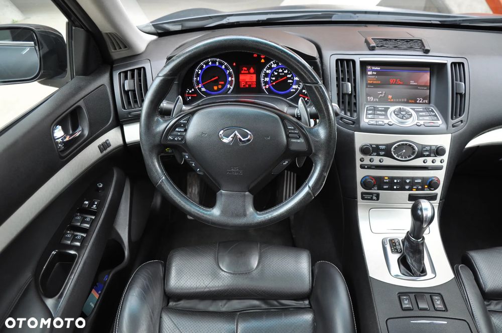 Infiniti G 3.5 - 30