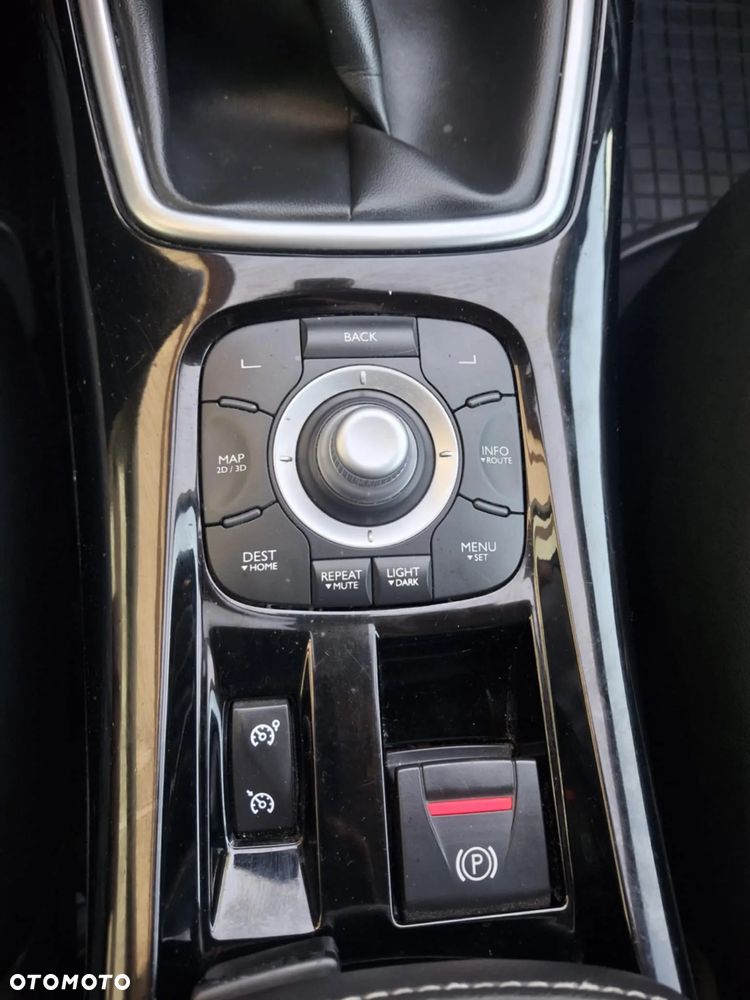 Renault Laguna - 8