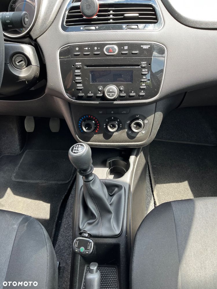 Fiat Punto 1.4 Easy S&S - 10