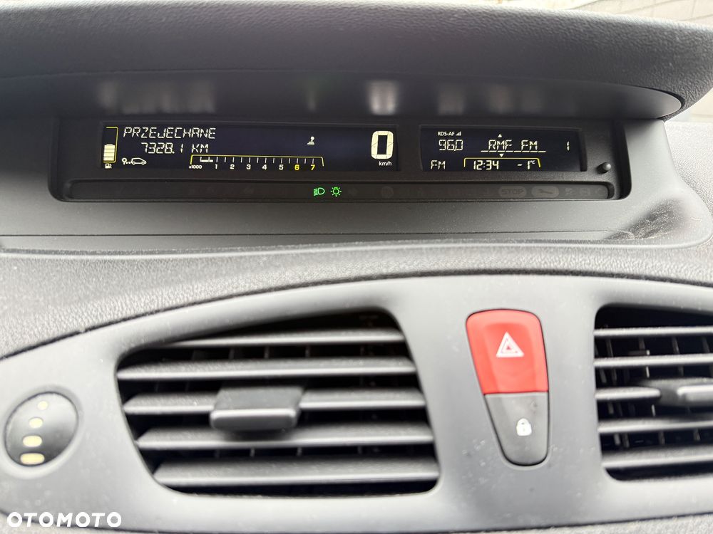 Renault Scenic 1.6 16V 110 Expression - 7