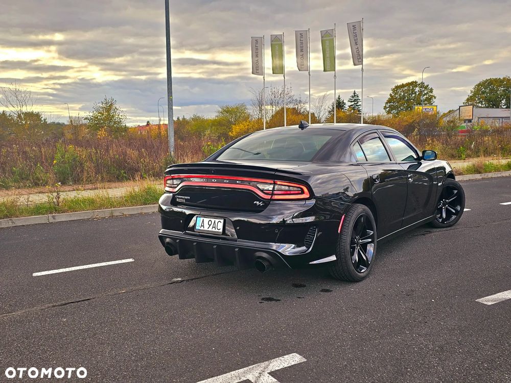 Dodge Charger - 3