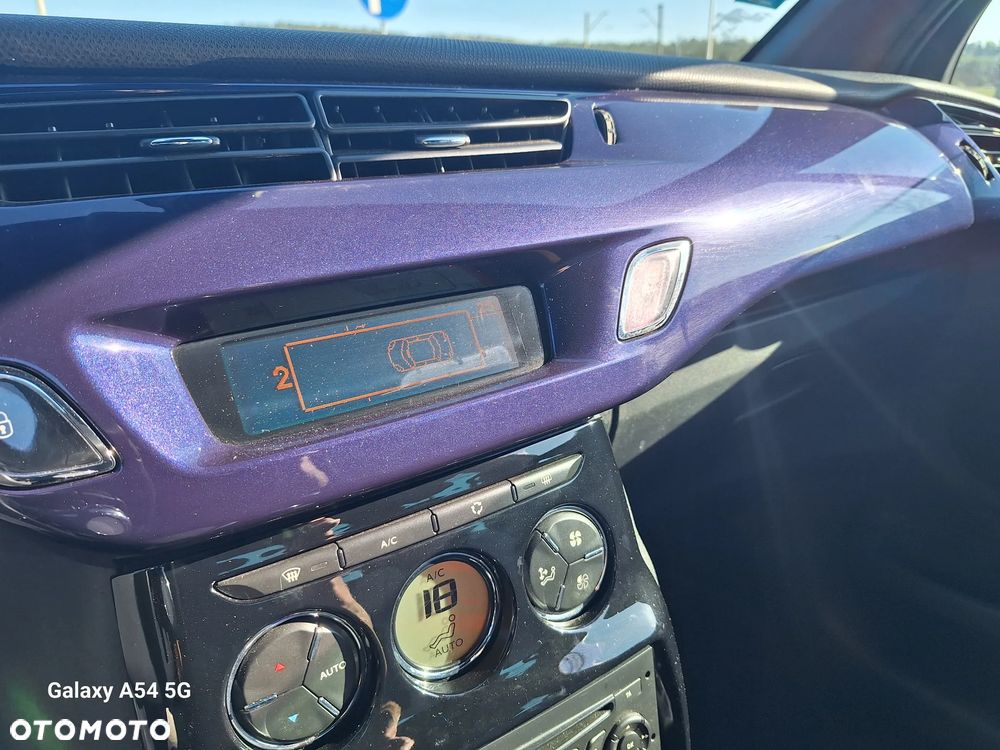 Citroën DS3 e-HDi 115 FAP SportChic - 16