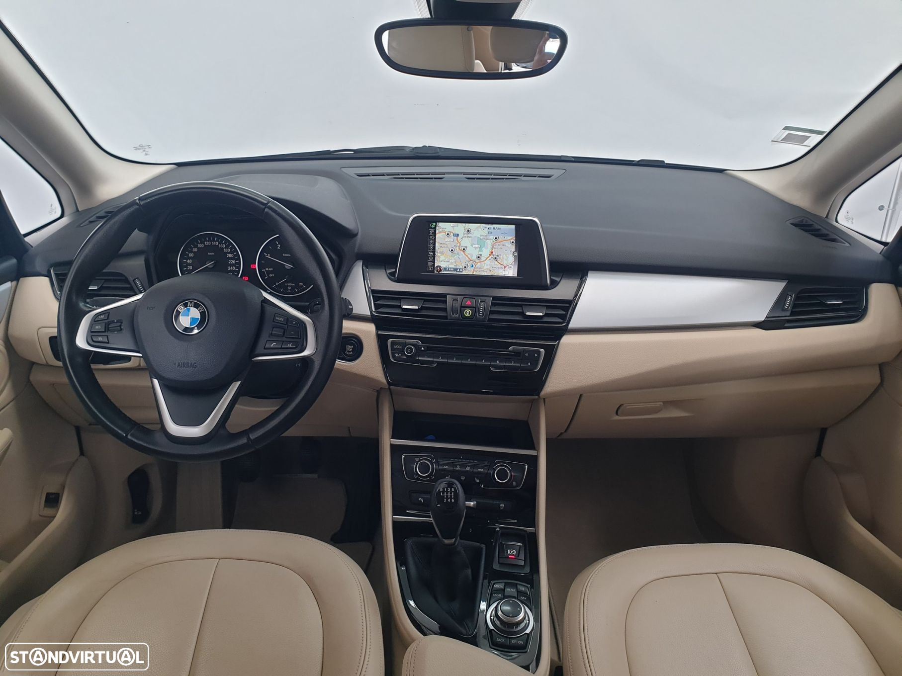 BMW 216 Active Tourer d - 11