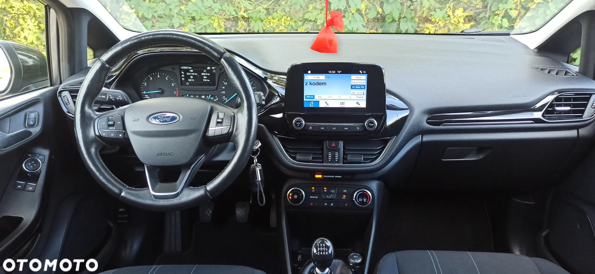 Ford Fiesta 1.0 EcoBoost Start-Stop SYNC Edition - 6