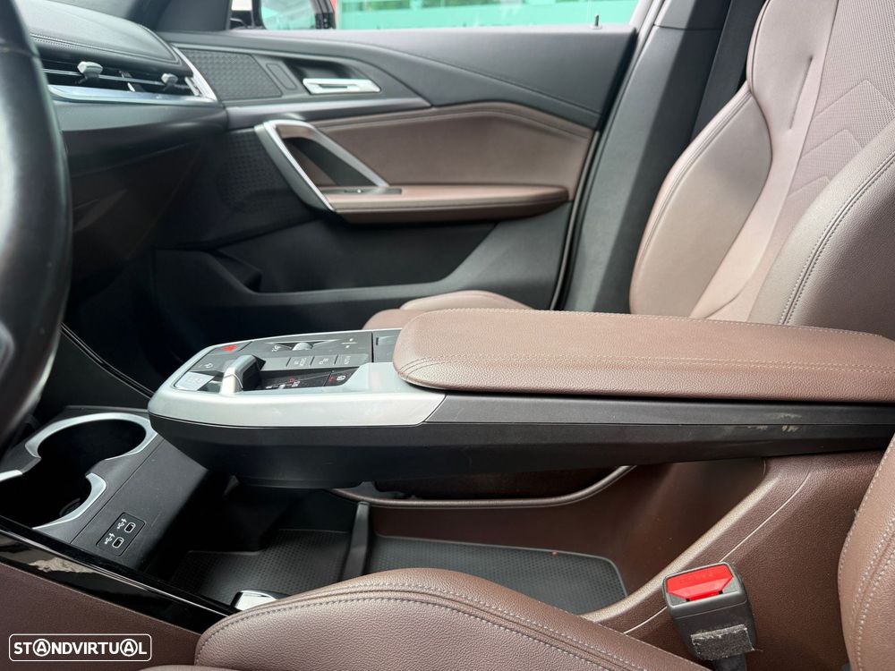 BMW X1 sDrive18i Pack Desportivo M - 8