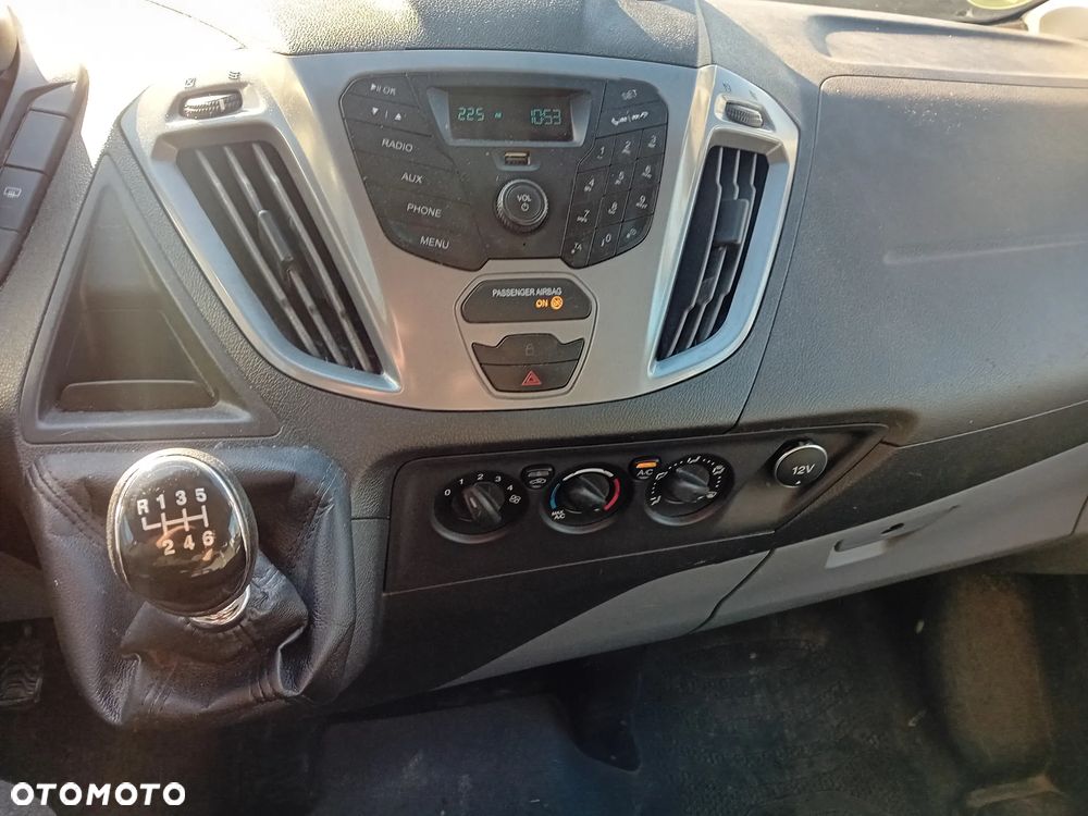 Ford Transit Custom - 19