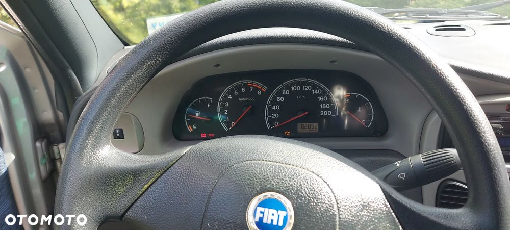 Fiat Albea 1.2 16V Actual / EL - 10