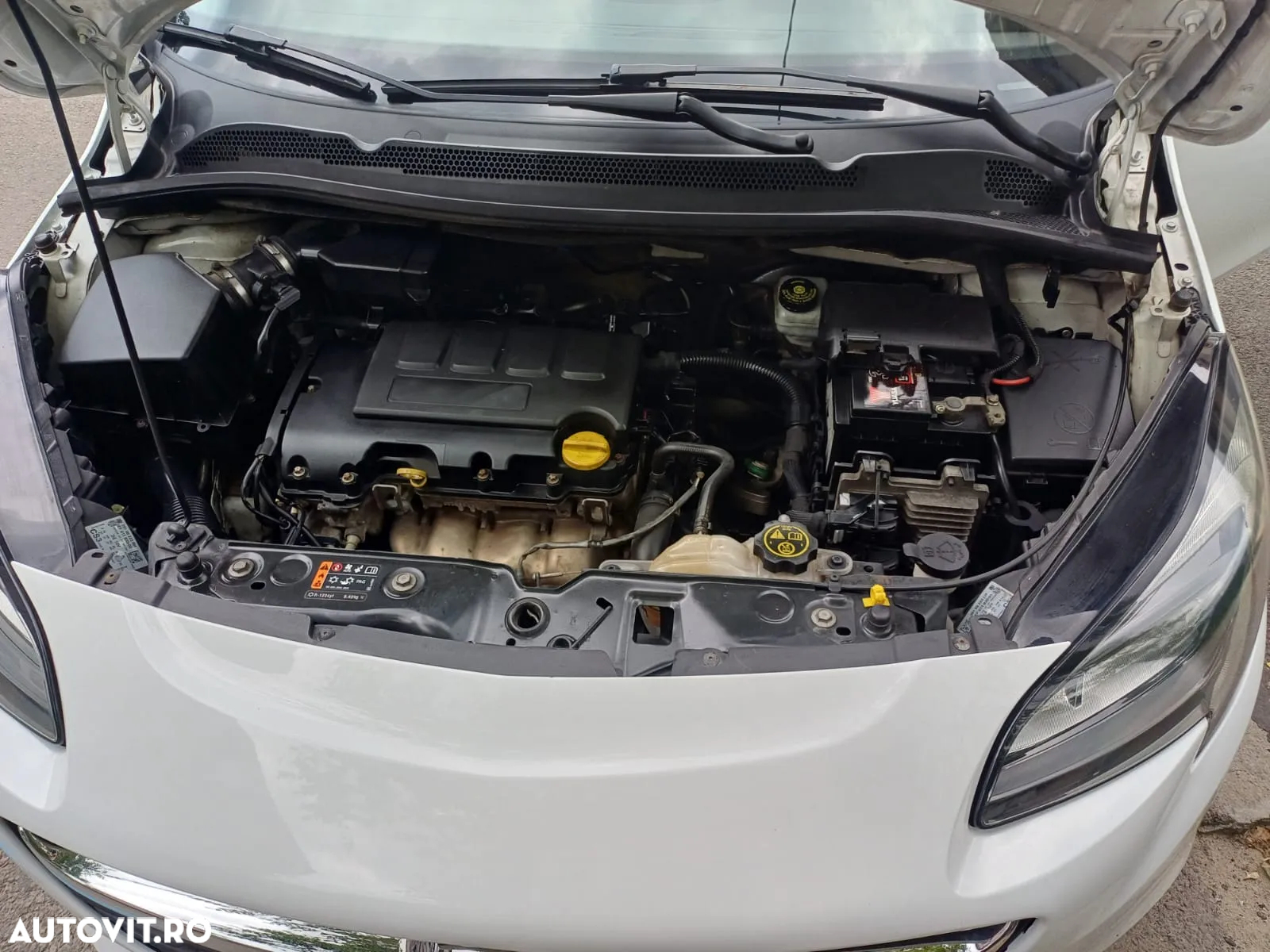 Opel Corsa 1.4 ECOTEC Active - 8
