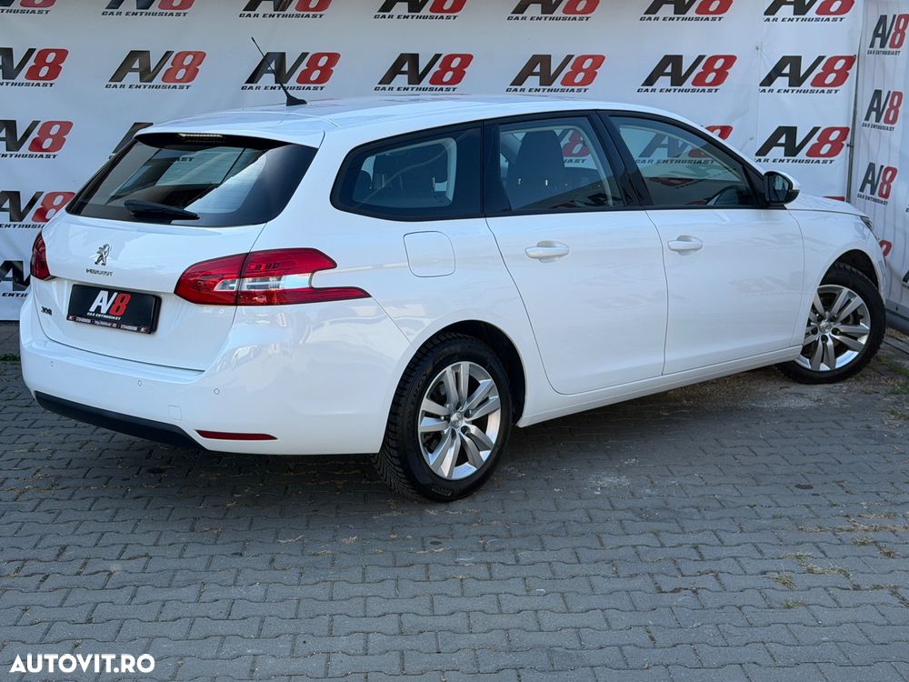 Peugeot 308 BlueHDi 130 EAT8 Stop & Start Active Business-Paket - 4
