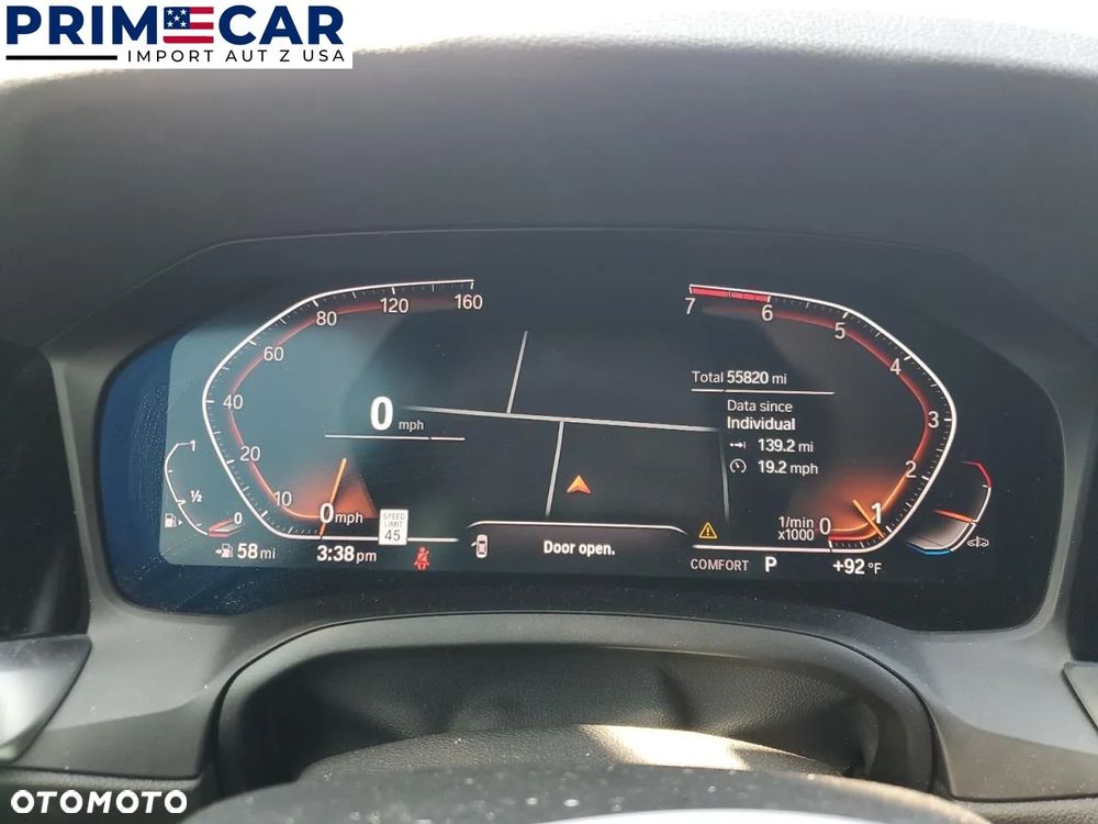 BMW Seria 3 330i xDrive - 9